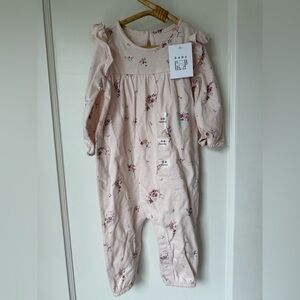 Baby GAP NWT Pink Floral Romper w/ Ruffle